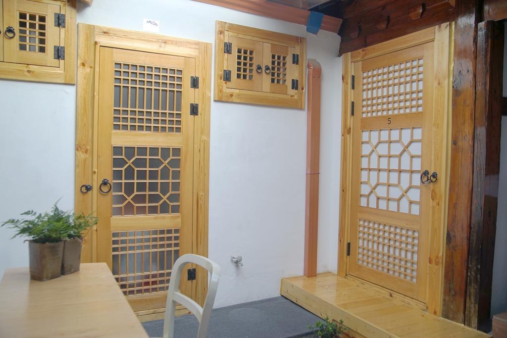 Seoul Lucky Guesthouse Hanok Bagian luar foto