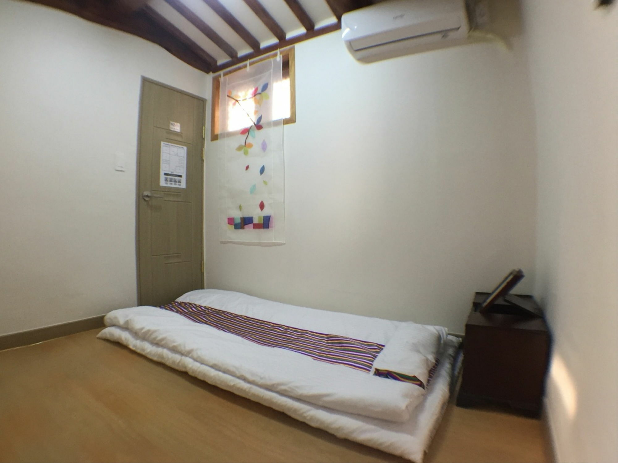 Seoul Lucky Guesthouse Hanok Bagian luar foto